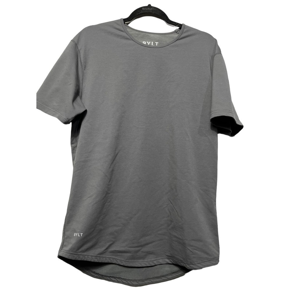 Men’s Drop-Cut BYLT Signature Shirt / S-Large